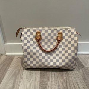 Louis Vuitton Speedy 30